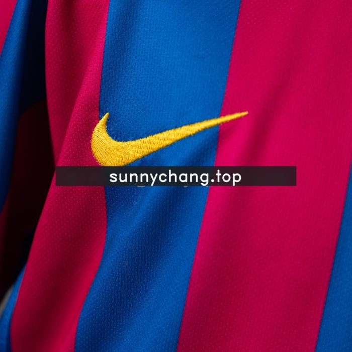 Barcelona 05/06 Home Retro Long Sleeve Kids Kit Jersey - 图片 6
