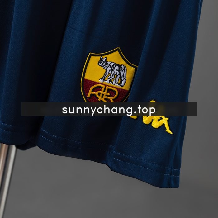 Roma 00/01 Champion Edition Retro Kids Kit Jersey - 图片 3