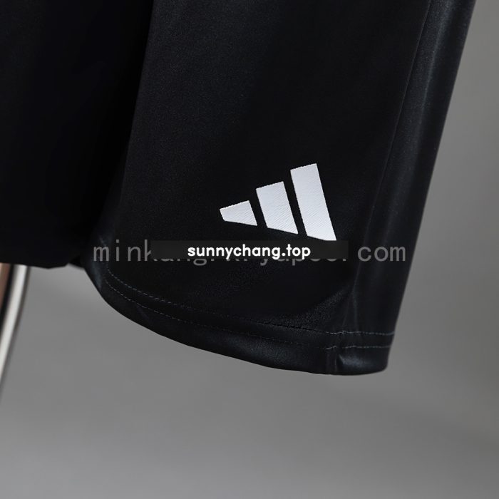 Real Madrid 25/26 Avengers Pre-Match Black Kids Kit Jersey - 图片 3