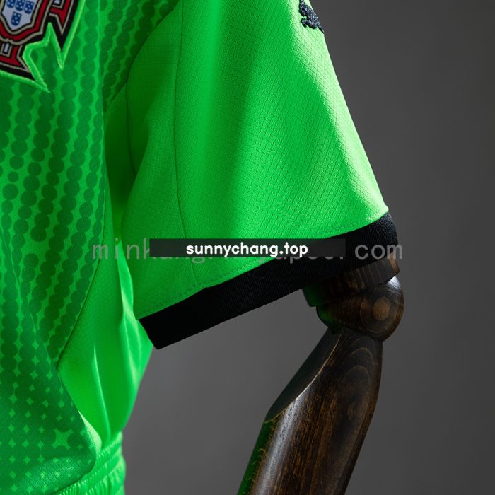 Portugal 2026 Fluorescent Green Kids Kit Jersey - 图片 5