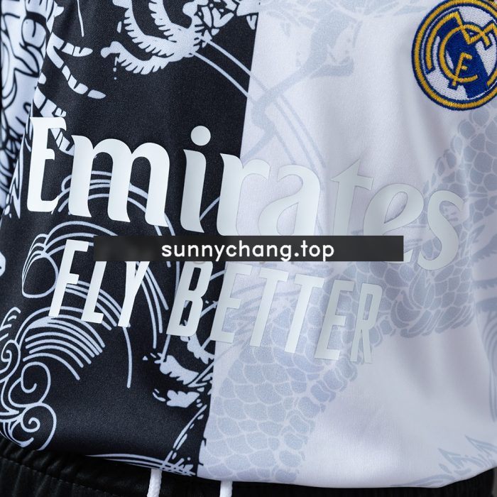 Real Madrid 25/26 Dragon Special Edition Kids Kit Jersey - 图片 7