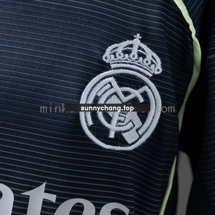 Real Madrid Away Kids Kit Jersey - 图片 6