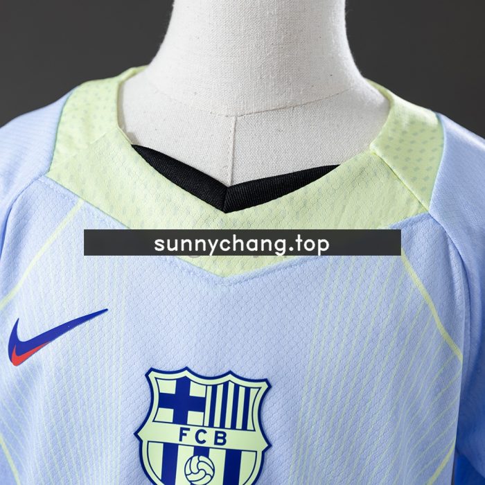 Barcelona 25/26 Concept Edition - Green Kids Kit Jersey - 图片 8