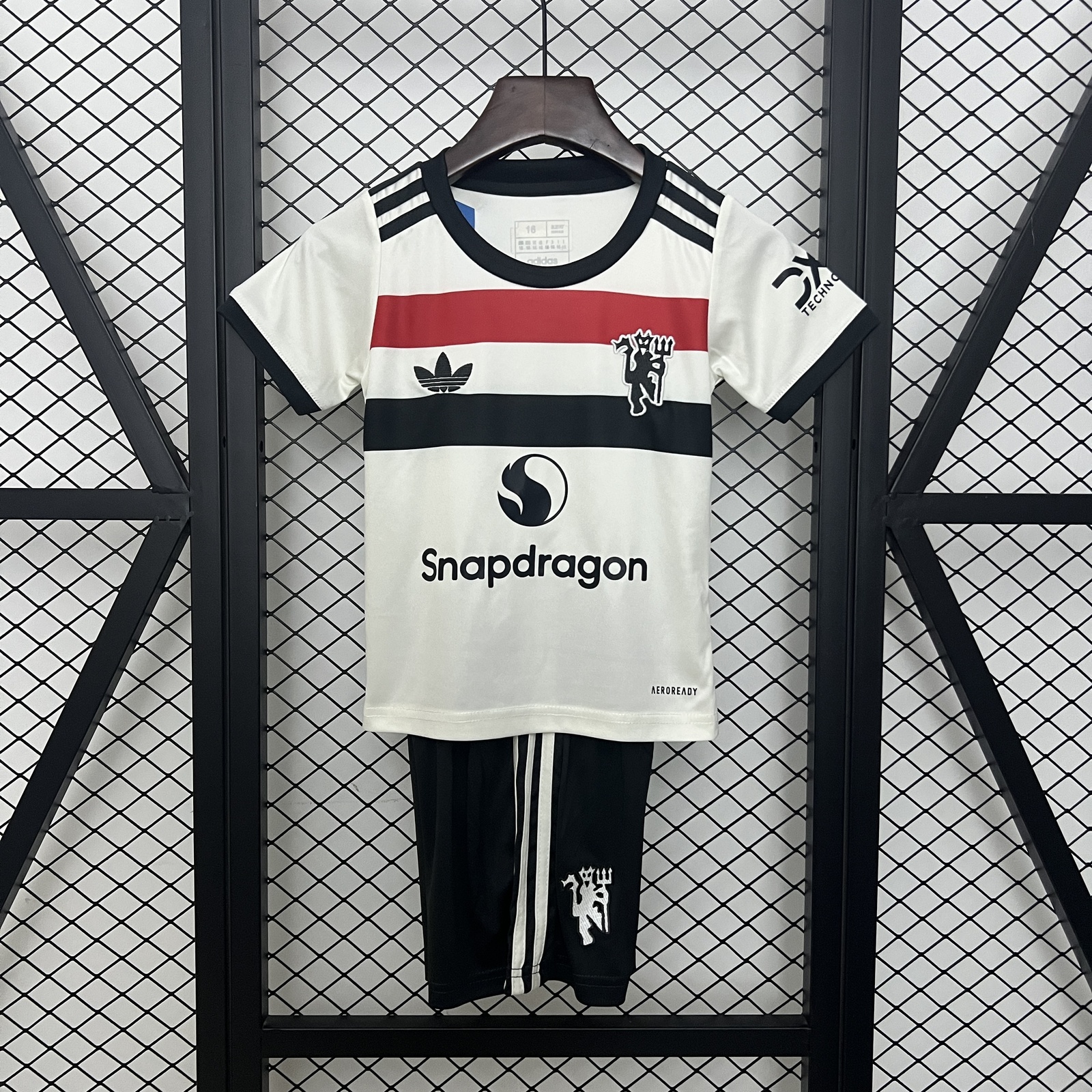 JER-10697_1 Kids Manchester United Third Away Jersey 24/25 - 图片 1