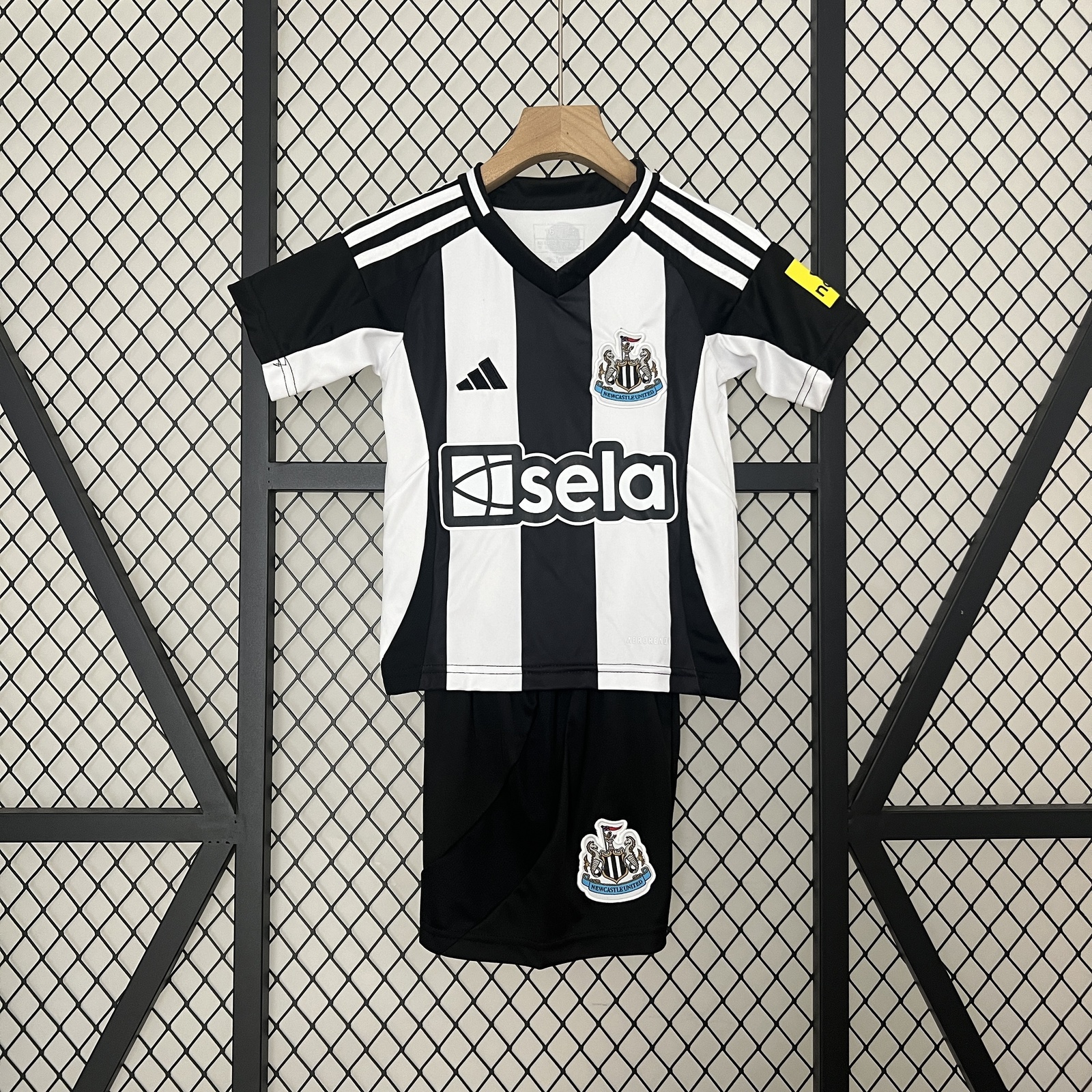 JER-10712_1 Newcastle United Home Kids Jersey 24/25 - 图片 1