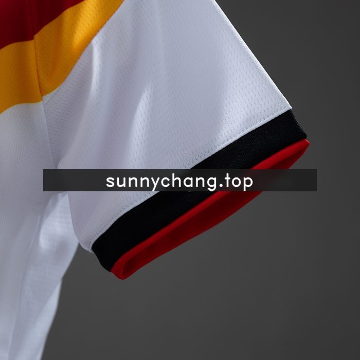 Germany 2026 Home Women's Crop Top Style Jersey - 图片 4