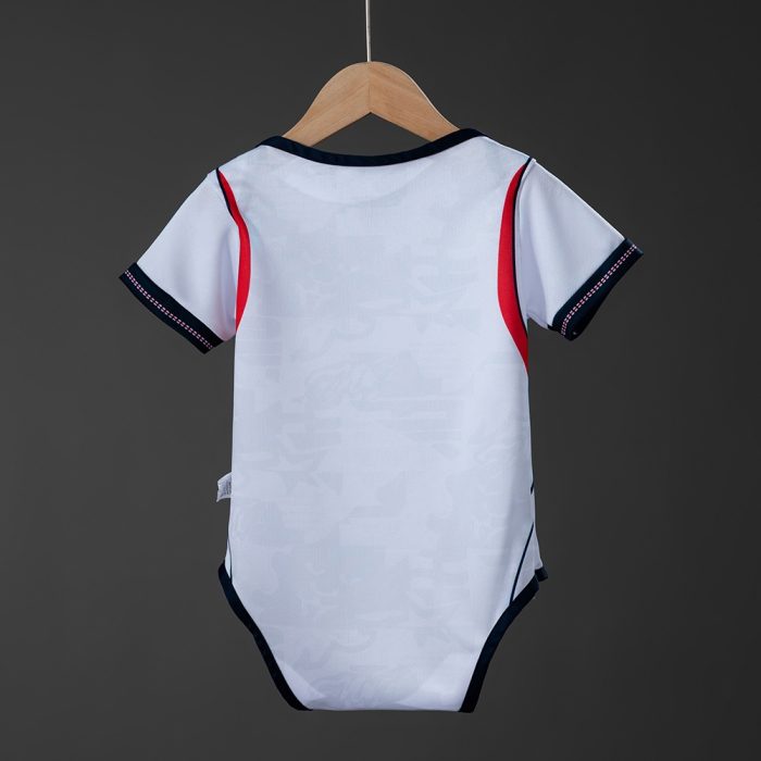 England 26/27 Baby Home Jersey size 9/12 - 图片 2