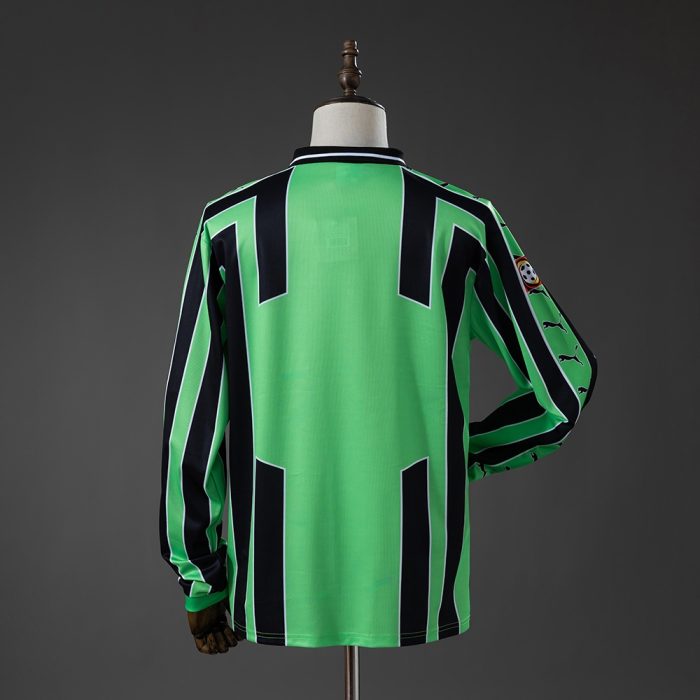 Wolfsburg 99/00 Away Retro Long Sleeve Jersey - 图片 2
