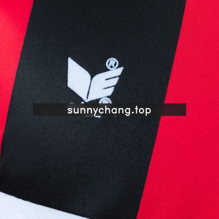 Frankfurt 83/84 Home Retro Long Sleeve Jersey - 图片 4