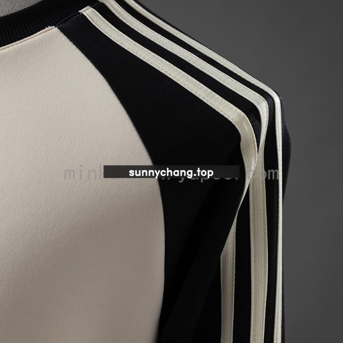 Oasis Tour Three-Striped Long-Sleeve T-Shirt - Beige - 图片 6