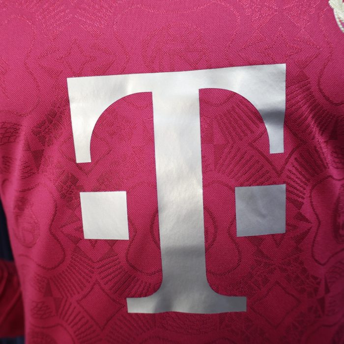 FC Bayern Munich 125th Anniversary Red Jersey 25/26 - 图片 6