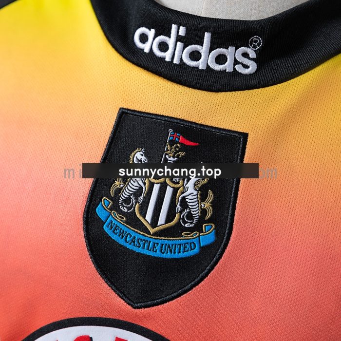 Newcastle United 96/97 Goalkeeper Long Sleeve Retro Jersey - 图片 3