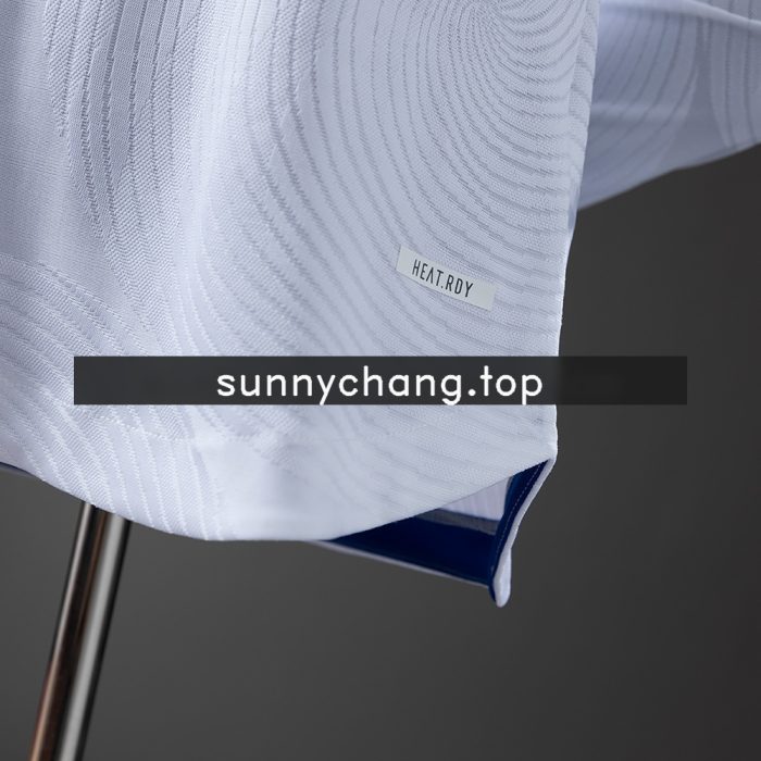 Real Madrid 21/22 Home Long Sleeve Player Version Retro Jersey - 图片 3