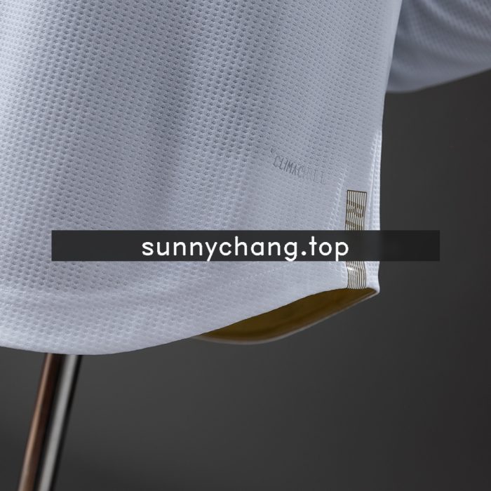Real Madrid 19/20 Home Long Sleeve Player Version Retro Jersey - 图片 3
