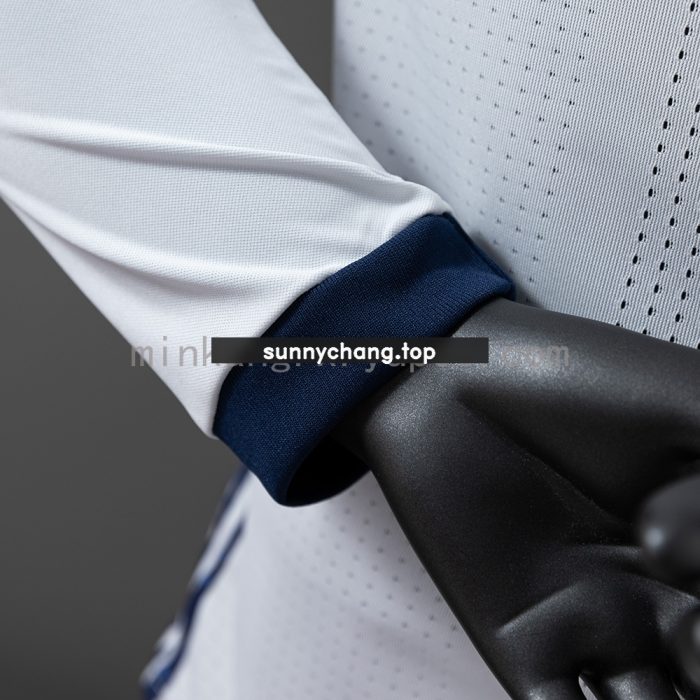 Real Madrid 16/17 Home Long Sleeve Player Version Retro Jersey - 图片 2