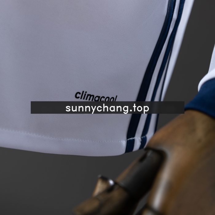 Real Madrid 16/17 Home Long Sleeve Retro Jersey - 图片 2