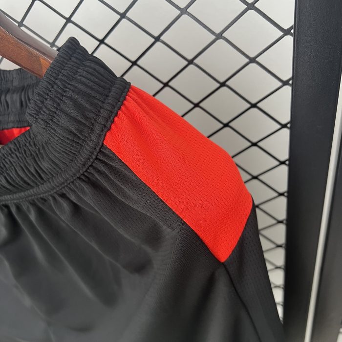 AC Milan Home Shorts 25/26 S-XXL - 图片 3