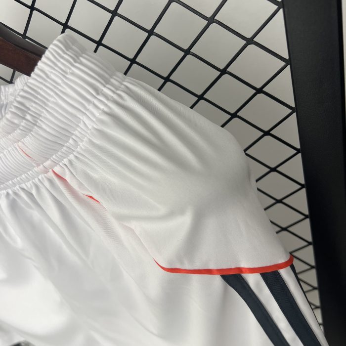 Bayern Munich Away Shorts 25/26 - 图片 3