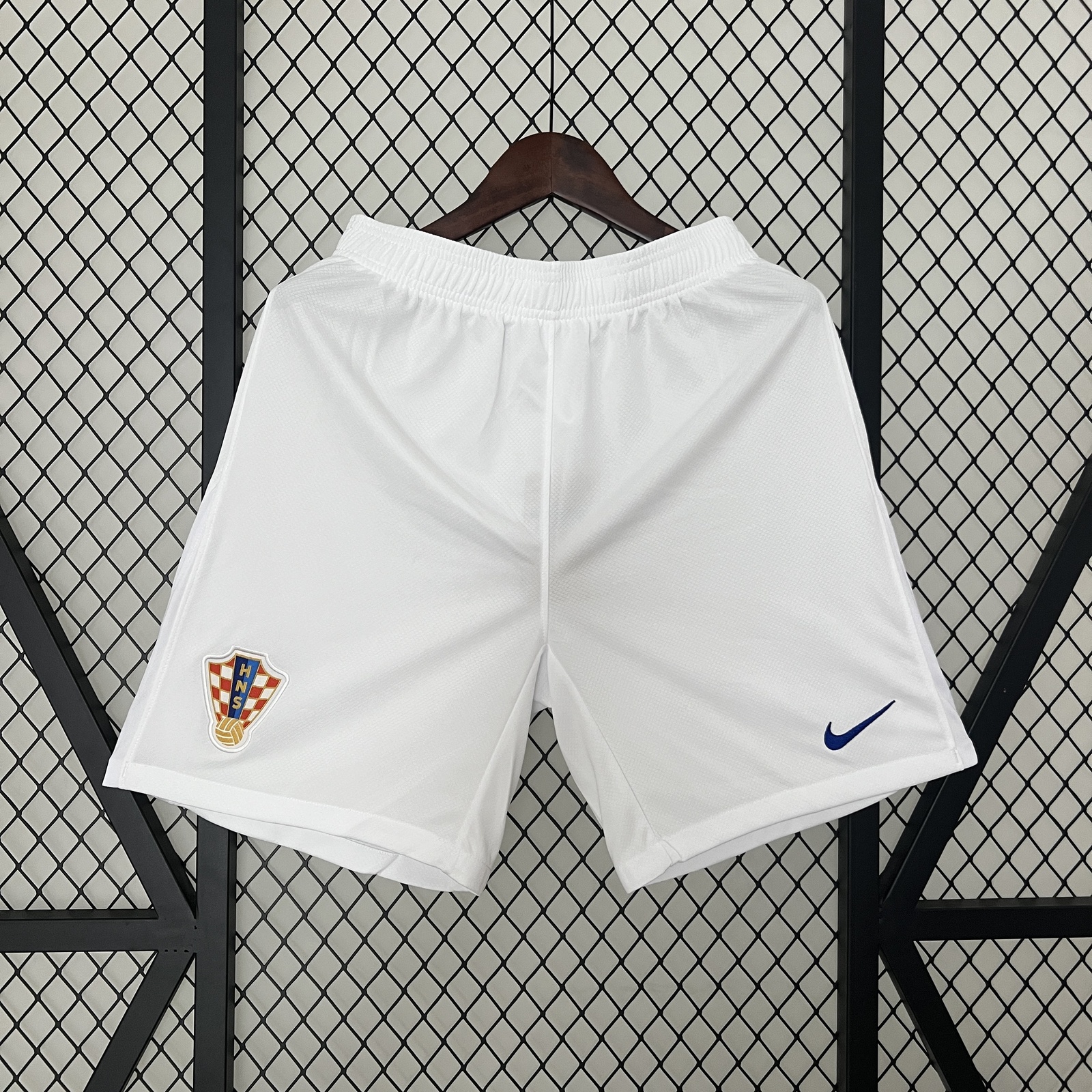 JER-11562_1 Croatia Home Shorts 2024 - 图片 1